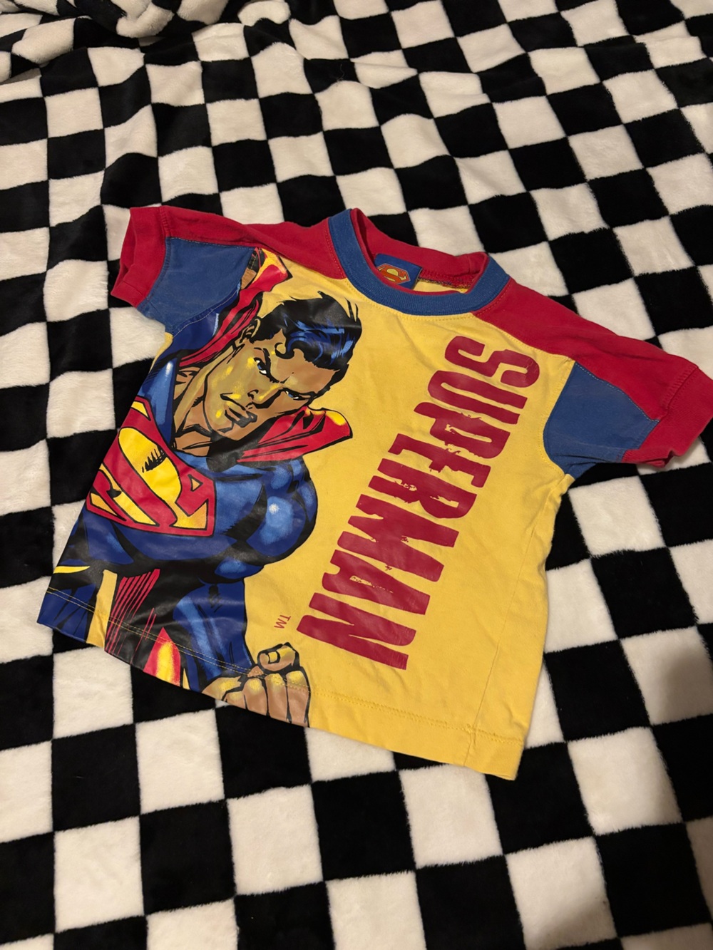 Size 3 retro superman tshirt